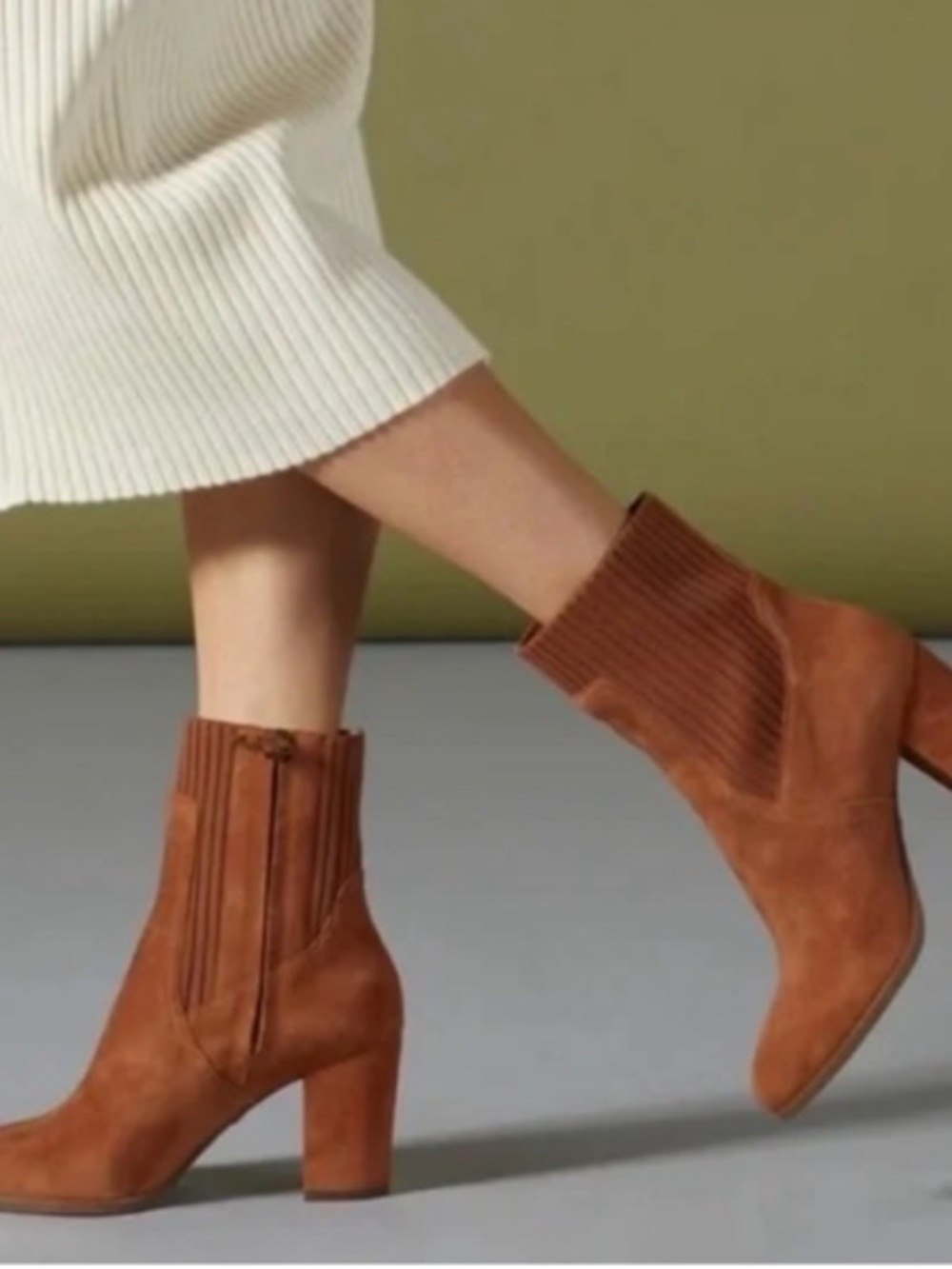 Vionic Kaylee Side Knit Suede Heeled Boots size 10 Chestnut Brown Comfort
